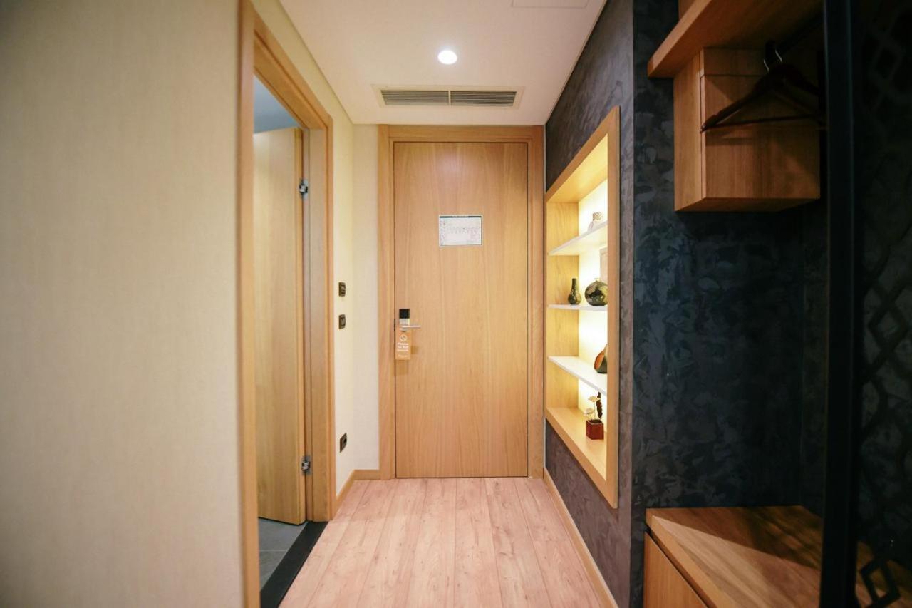 Richmond Hotel Korce Ngoại thất bức ảnh
