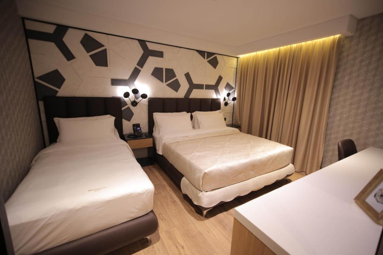 Richmond Hotel Korce Ngoại thất bức ảnh